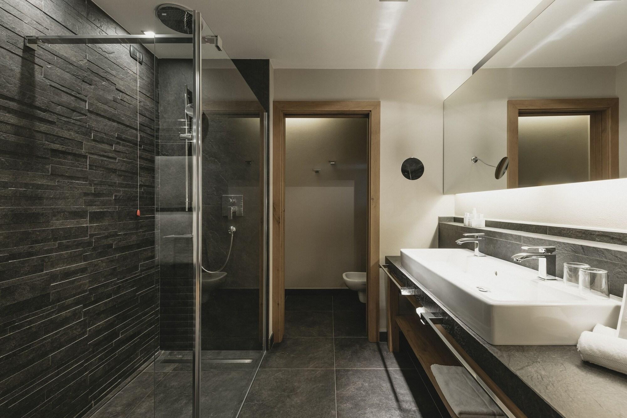 Eco & Wellness Boutique Hotel Sonne ลีวินโญ ภายนอก รูปภาพ